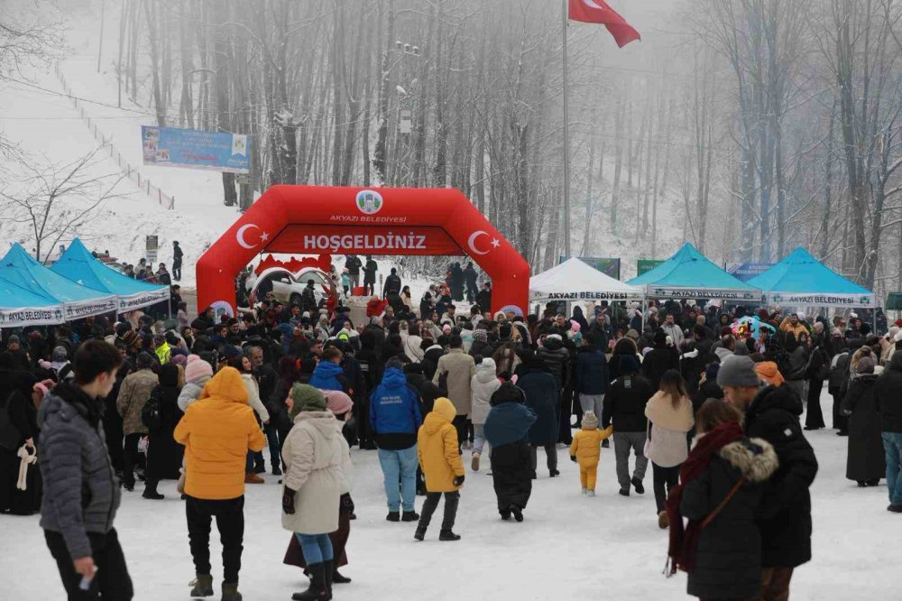 Karne Hediyesi Kar Eğlencesi: Kızak Şöleni