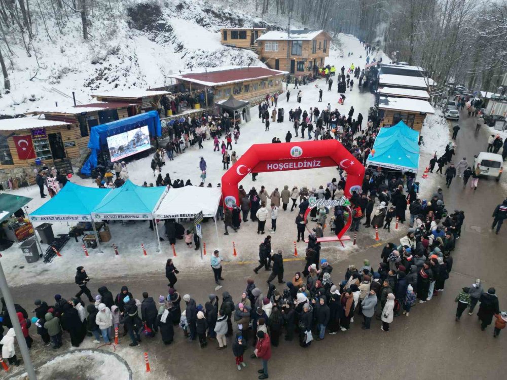 Karne Hediyesi Kar Eğlencesi: Kızak Şöleni