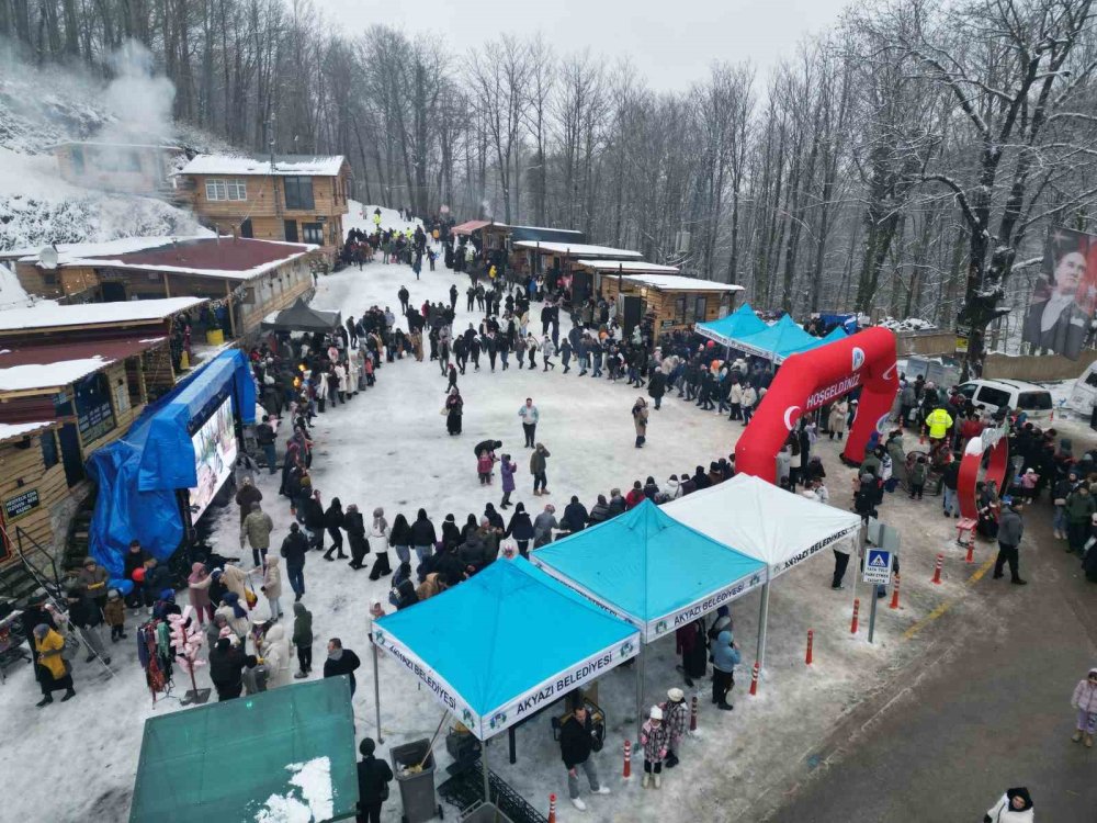 Karne Hediyesi Kar Eğlencesi: Kızak Şöleni