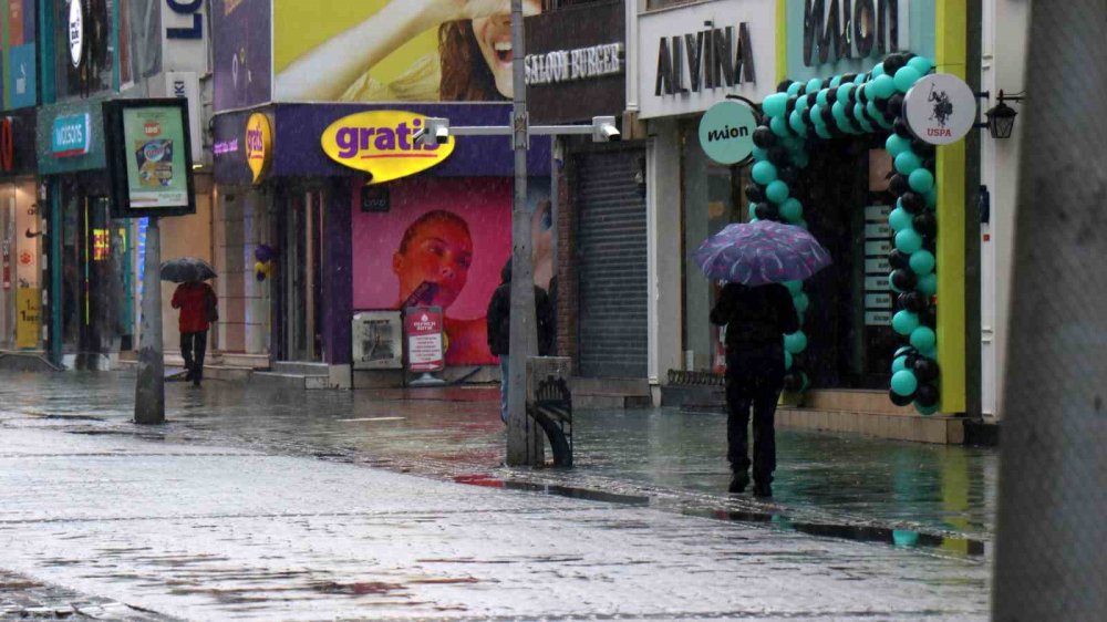 Sakarya’da Kar Yağışı Etkili Oldu
