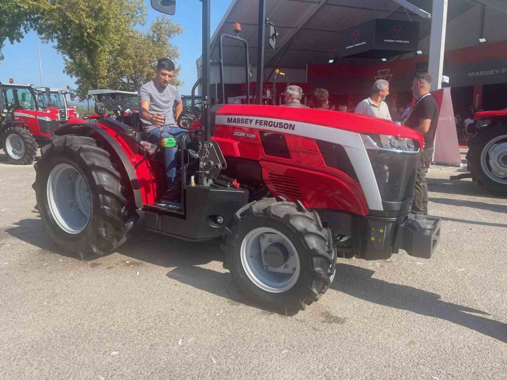 Traktör Satışları 50 Bin Adedin Üzerinde Oldu