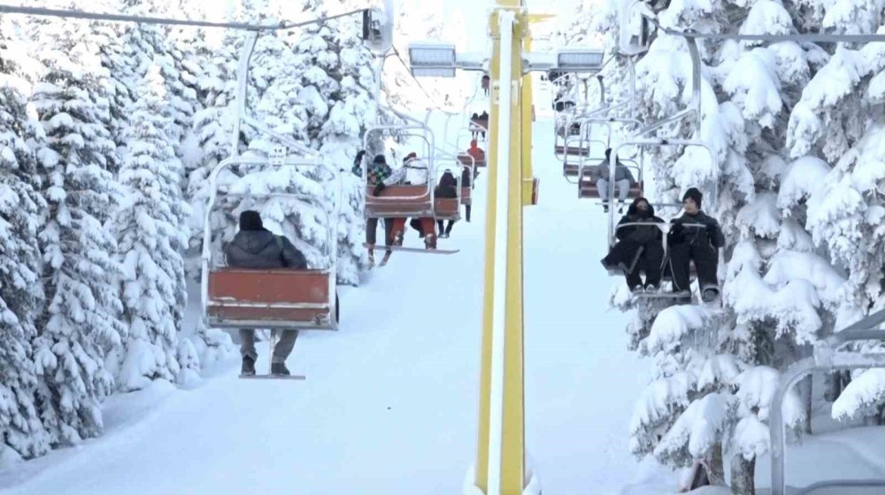 Uludağ’da Sömestr Ve Hafta Sonu Yoğunluğu