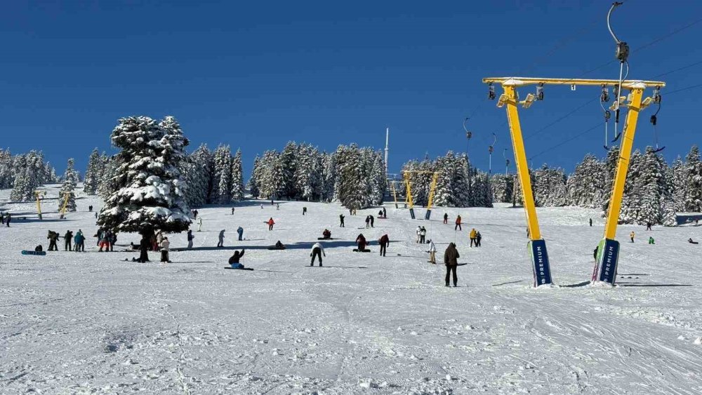 Uludağ’da Sömestr Ve Hafta Sonu Yoğunluğu