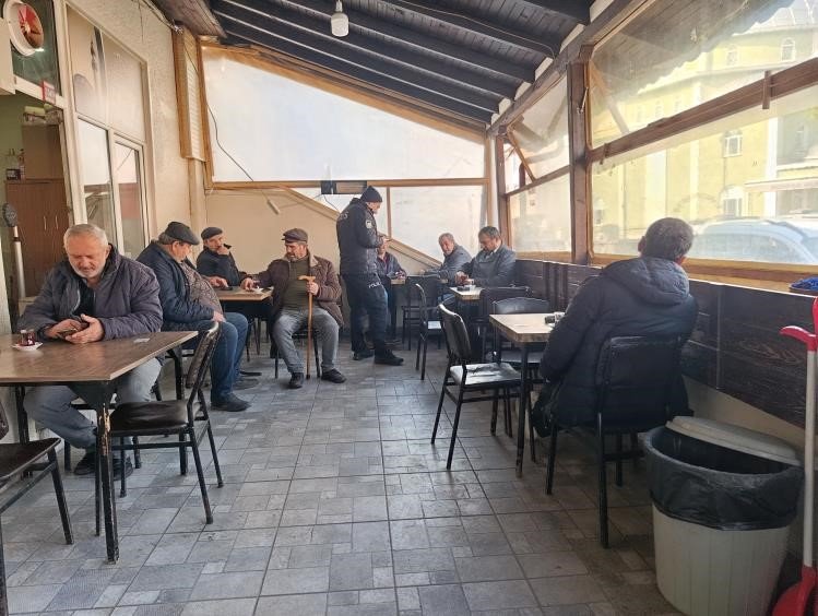 Emniyetten Vatandaşa Hem Kontrol Hem Uyarı