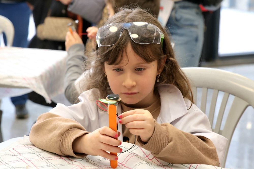 Sömestr Tatilinde Çocuklar Bilimle Buluşturdu