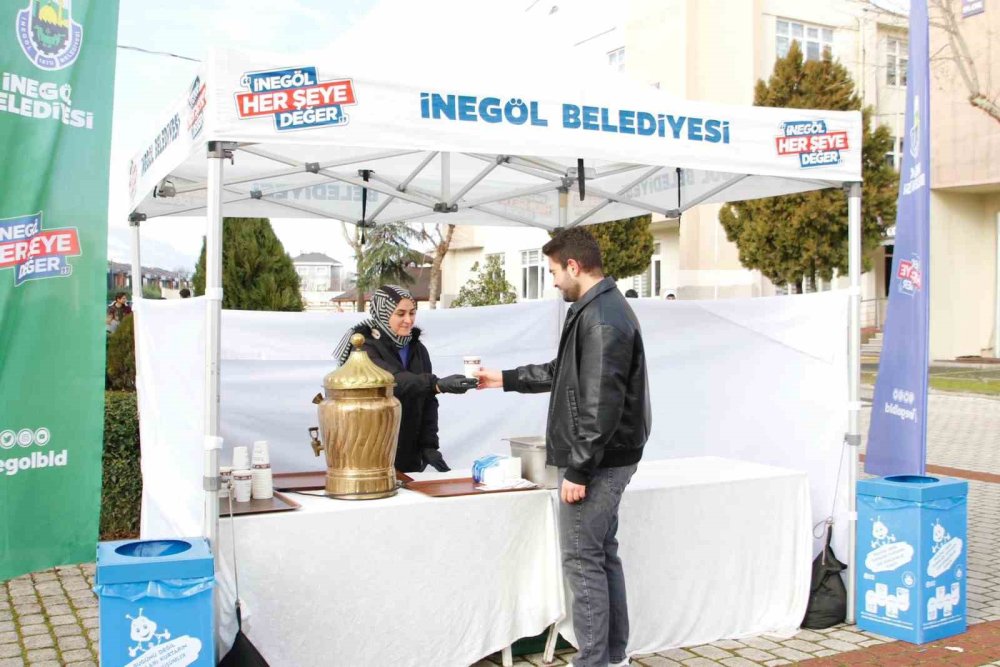 Belediyeden Öğrencilere Ücretsiz Çorba İkramı