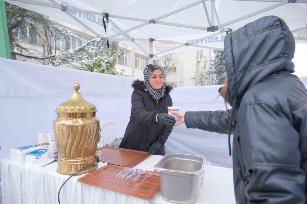 Belediyeden Öğrencilere Ücretsiz Çorba İkramı