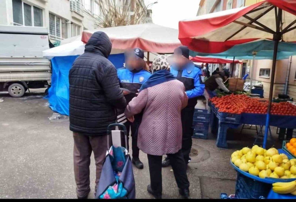 Polis, Binlerce Kişiyi Hırsızlık Ve Dolandırıcılık Olaylarına Karşı Bilgilendirdi