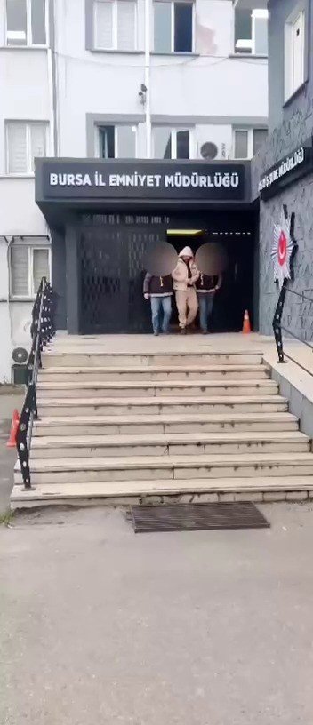 72 Saatlik Kamera İncelendi, Aranan Şahıslara Baskın Yapıldı