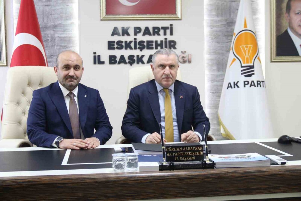 Bakan Bak Ak Parti İl Başkanlığı’nı Ziyaret Etti