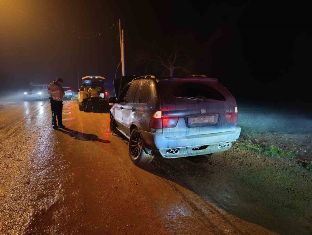 ’Dur’ İhtarına Uymayan Alkollü Sürücü Yakalandı