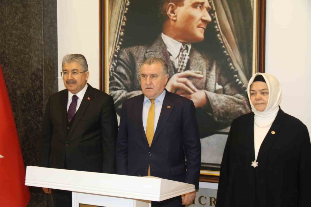 Gençlik Ve Spor Bakanı Osman Aşkın Bak Eskişehir’de