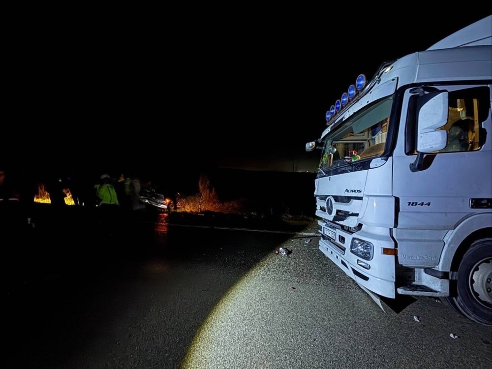 Otoyolda Can Pazarı