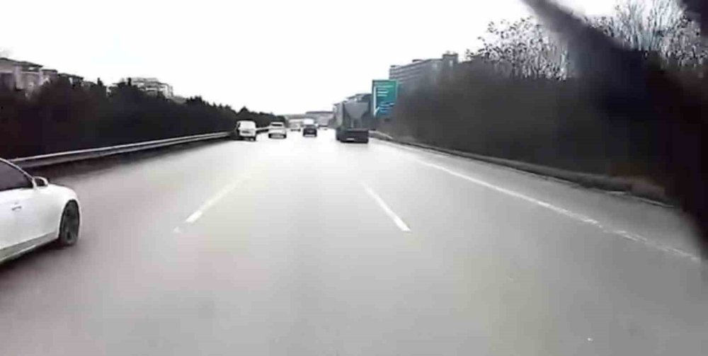 Otoyolda Facianın Eşiğinden Dönüldü