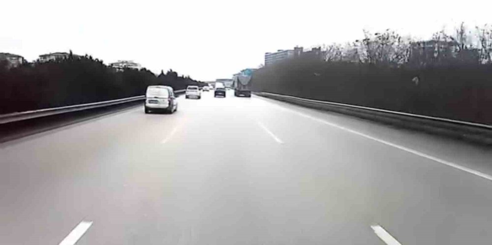 Otoyolda Facianın Eşiğinden Dönüldü