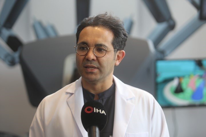 Robotik Ameliyat Uygulamaları Başladı