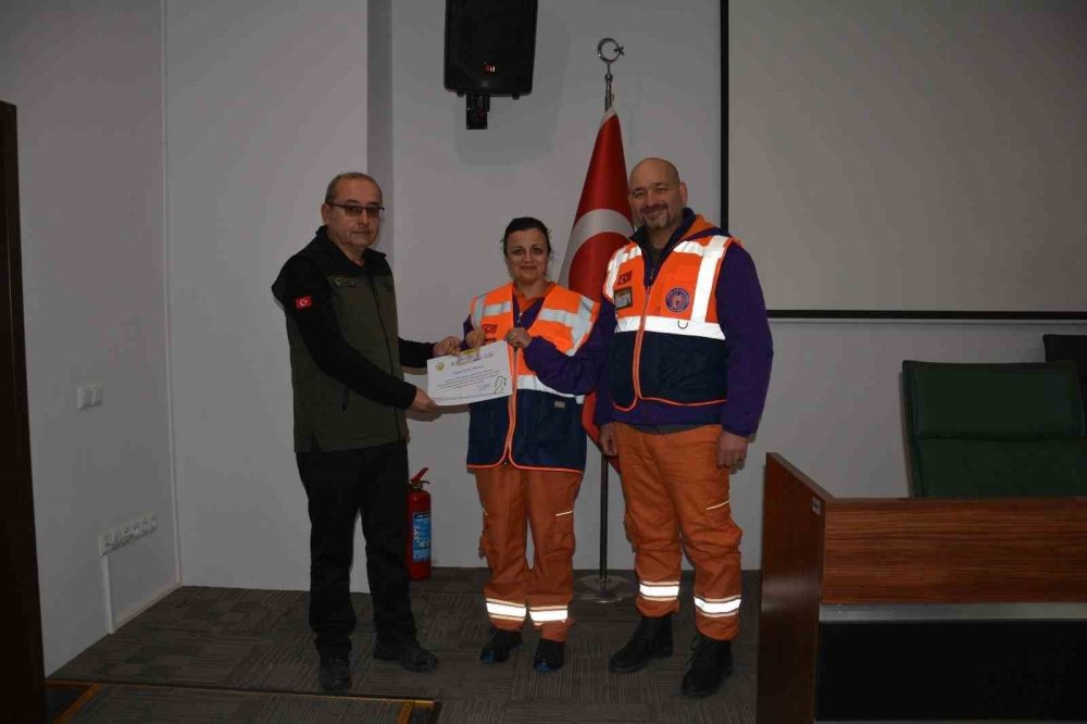 Gönüllüler, "Yeşil Vatan" İçin Eğitim Aldı