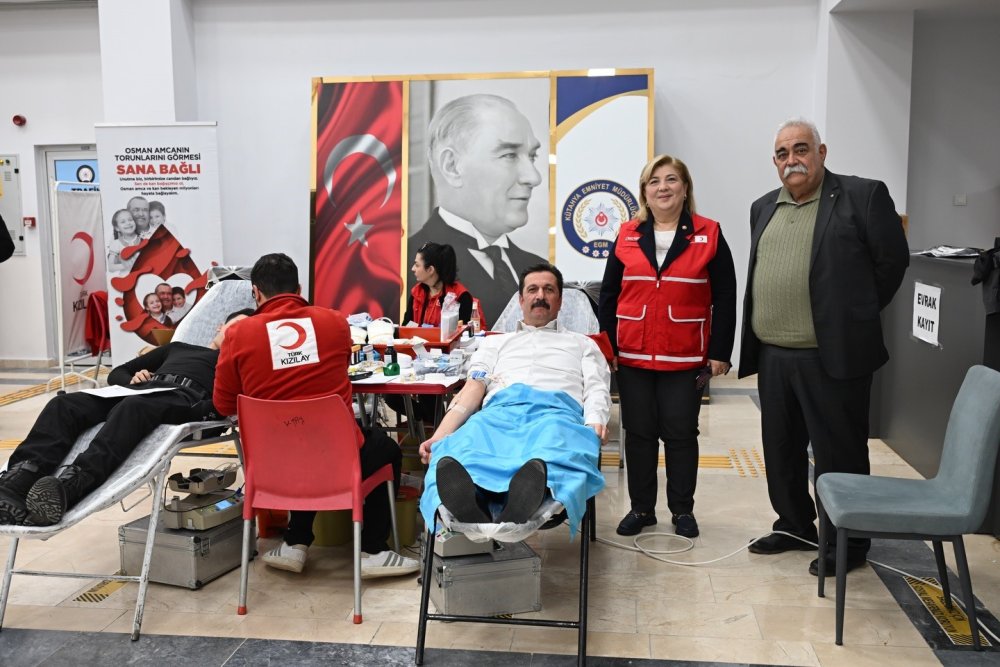 İl Emniyet Müdürlüğünden Kan Bağışı Kampanyasına Destek