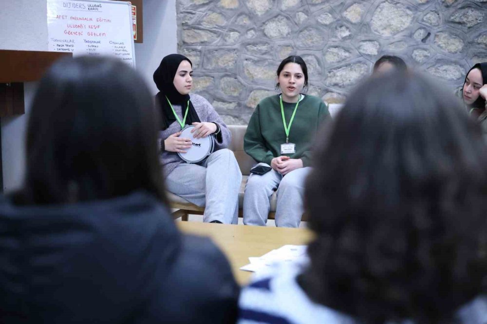 Dersane Öğrencileri Uludağ Kampıyla Ödüllendirildi