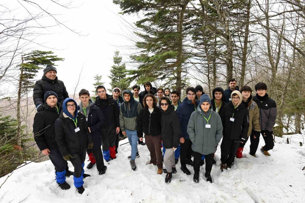 Dersane Öğrencileri Uludağ Kampıyla Ödüllendirildi