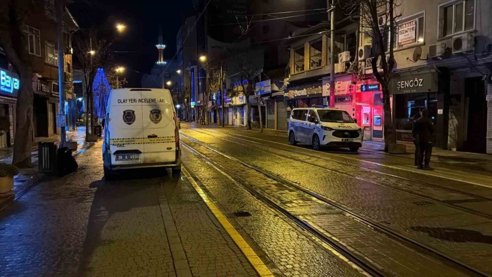 Alacak Verecek Meselesi Silahlı Tartışmaya Döndü! 1Kişi Yaralandı