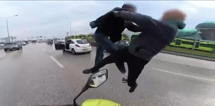 Uçan Tekmelerin Bedeli Ağır Oldu!