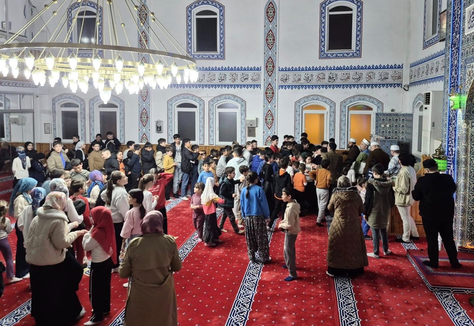 yenidogam-camii-ramazan1.jpeg