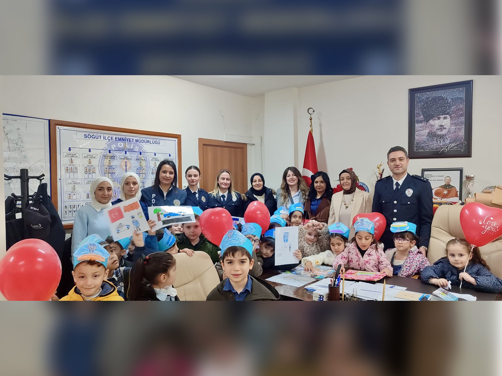 miniklerden-polislere-ziyaret.jpg