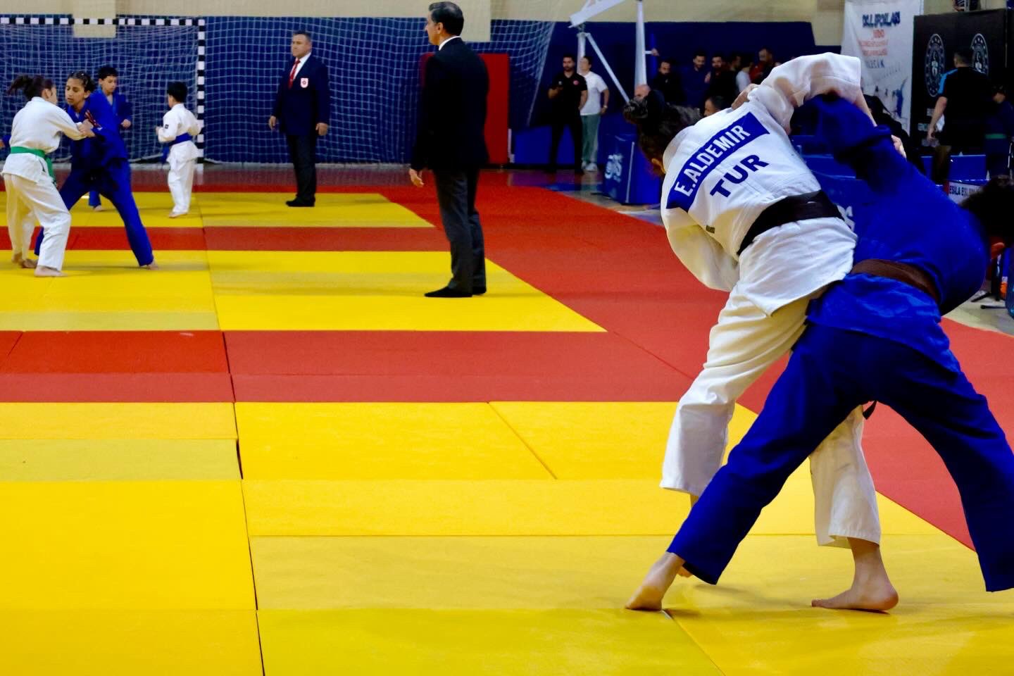 bilecikte-judo-heyecani-basladi-1.jpg
