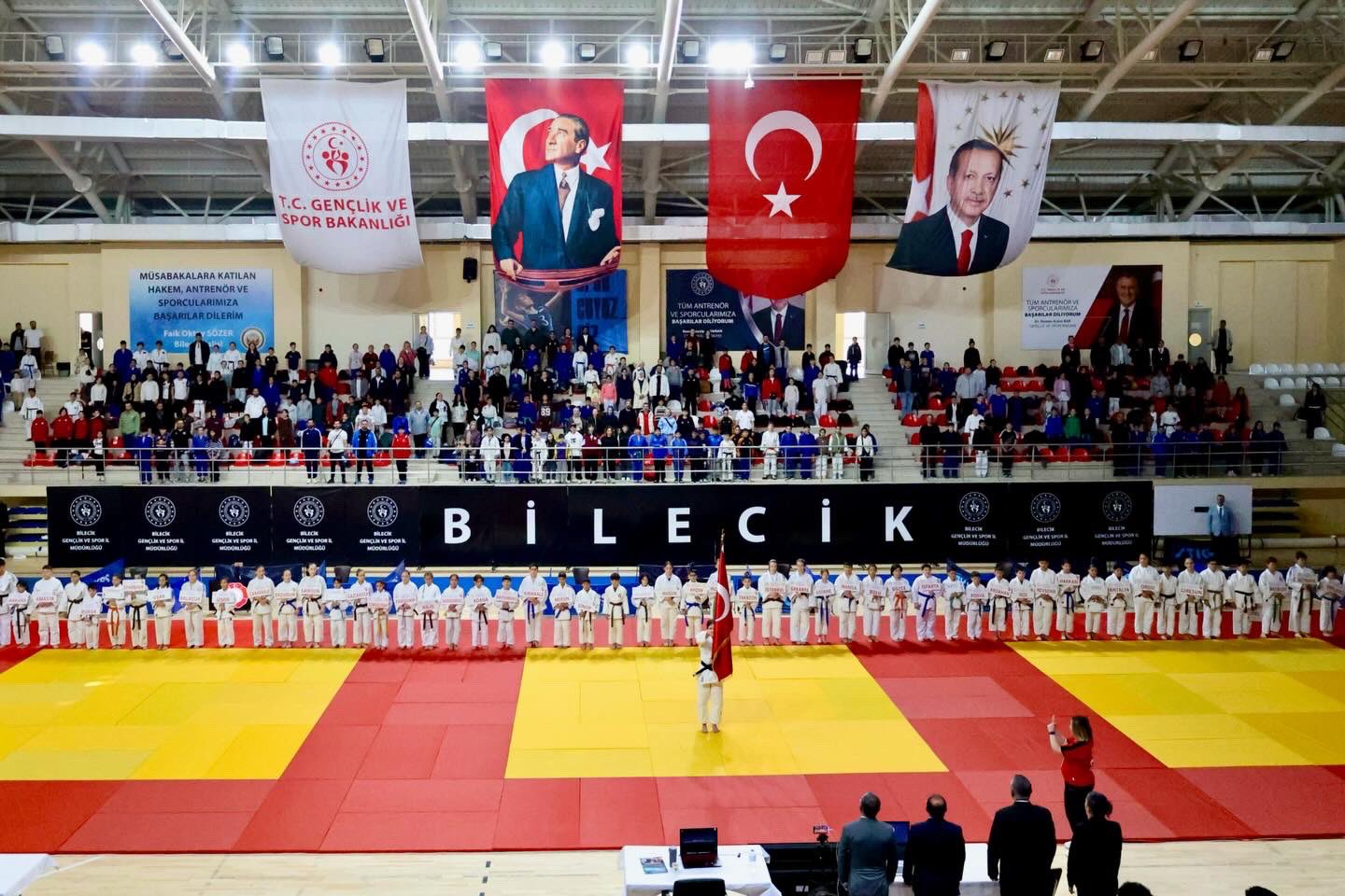 bilecikte-judo-heyecani-basladi-3.jpg