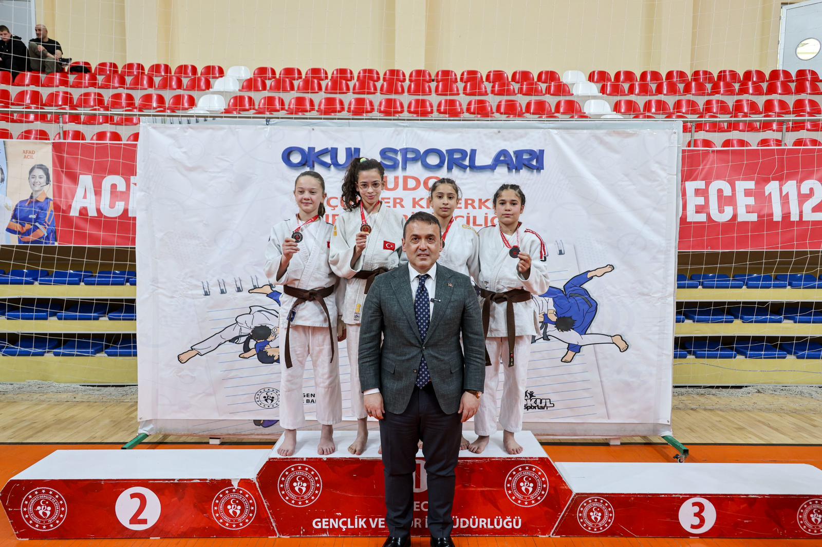 okul-sporlari-judo-kucukler-turkiye-birinciligi-musabakalari-sona-erdi-2.jpg