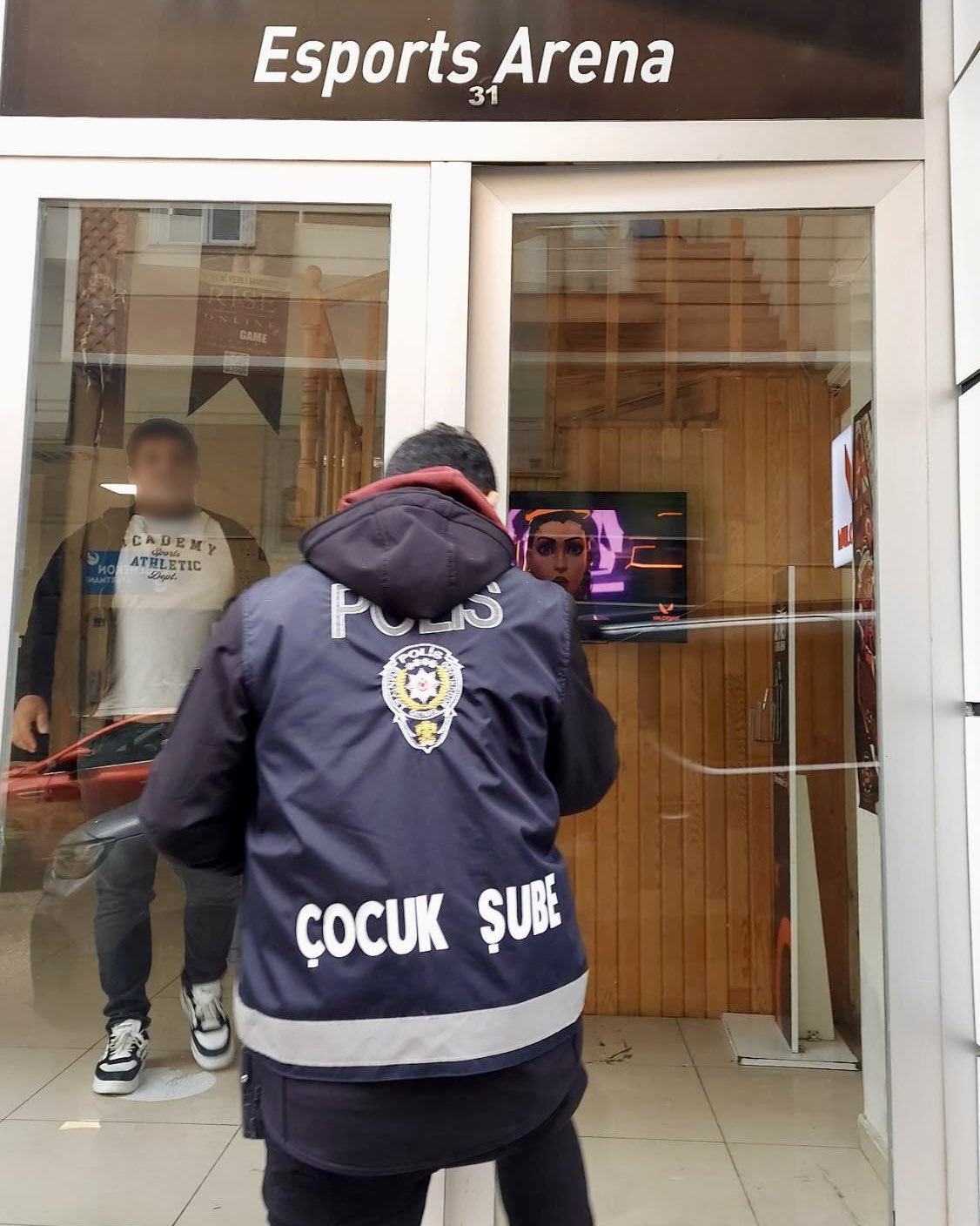 hhjolm-woaebavd.jpg