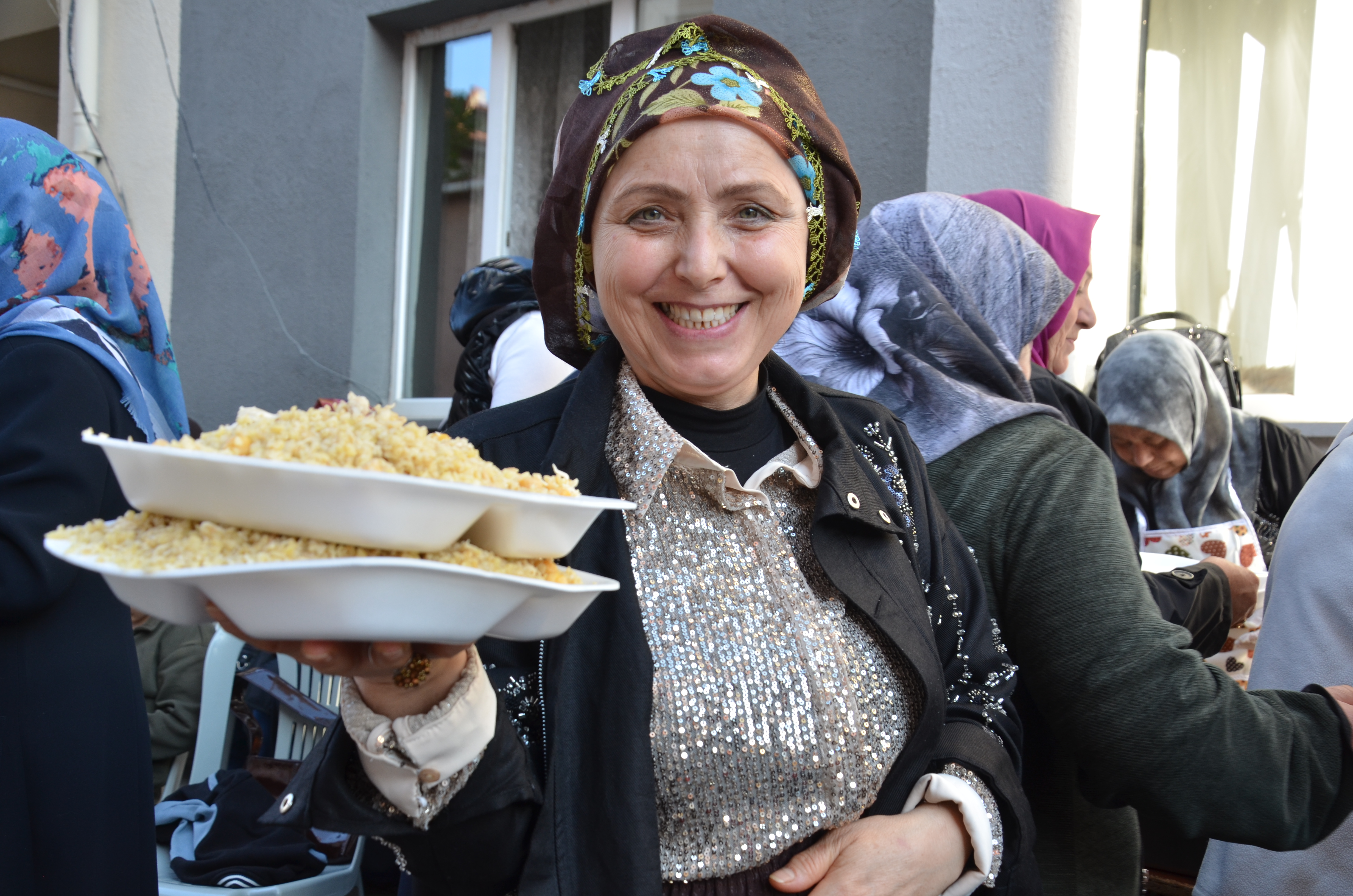 istiklal-mahallesi-sakinlerinden-hidirellez-gelenegi-10.jpg