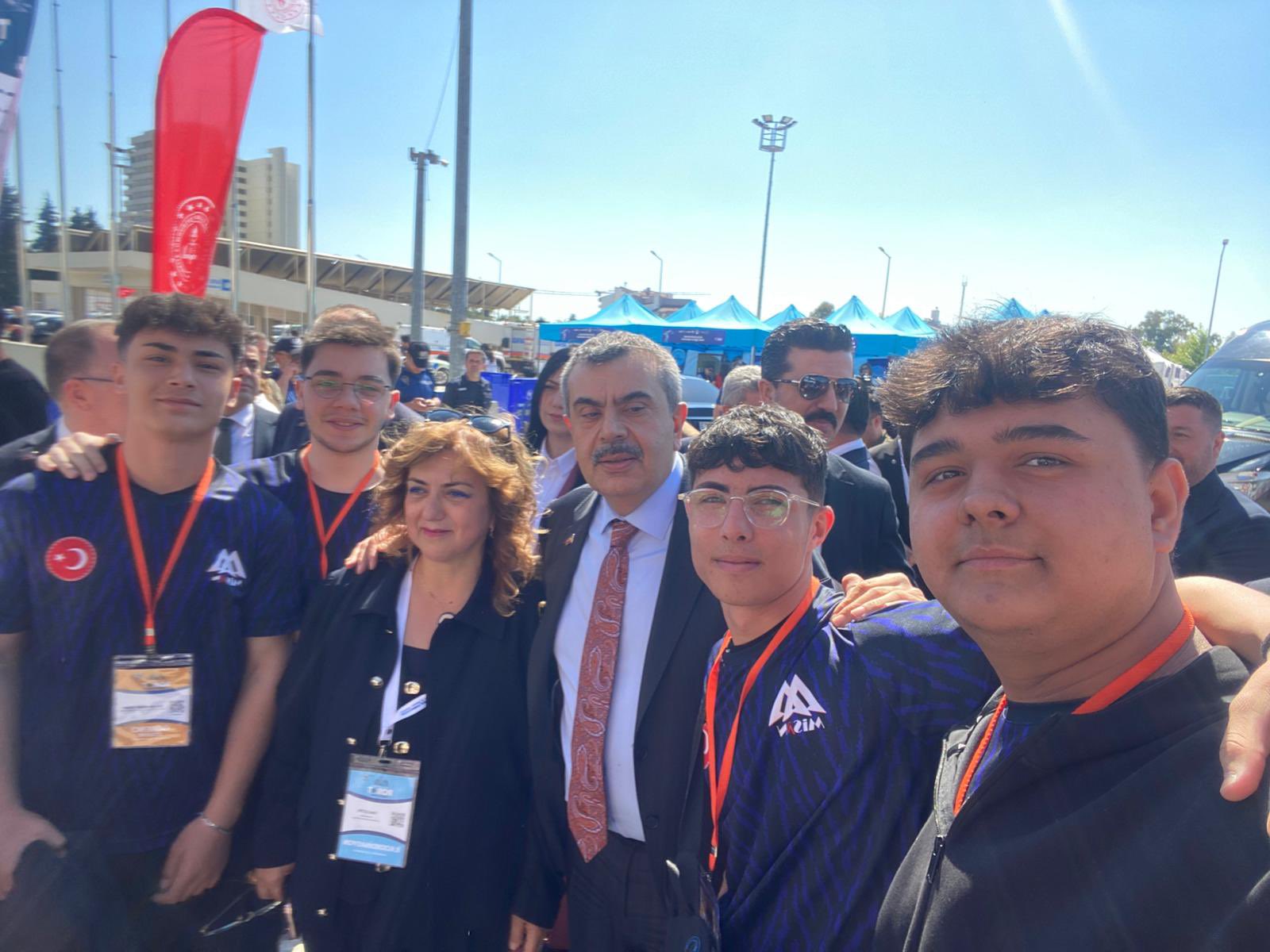 bozuyuk-mimar-sinan-mesleki-ve-teknik-anadolu-lisesi-dunya-1incisi-olduu.jpg