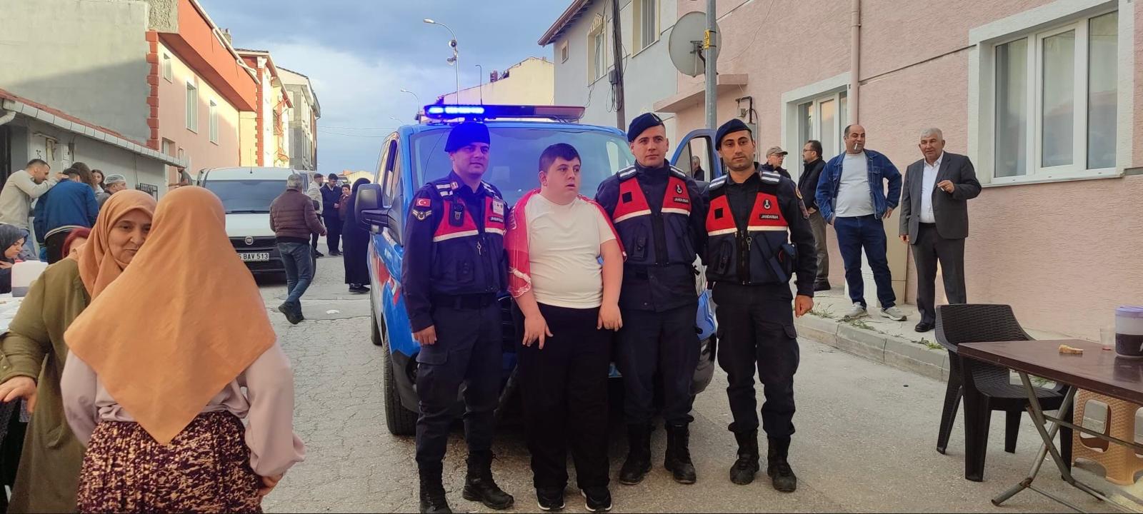 asker2.jpeg