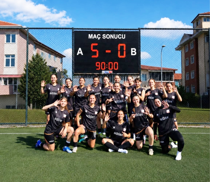 bilecik-kolej-spor-firtina-gibi-basladi1.jpg