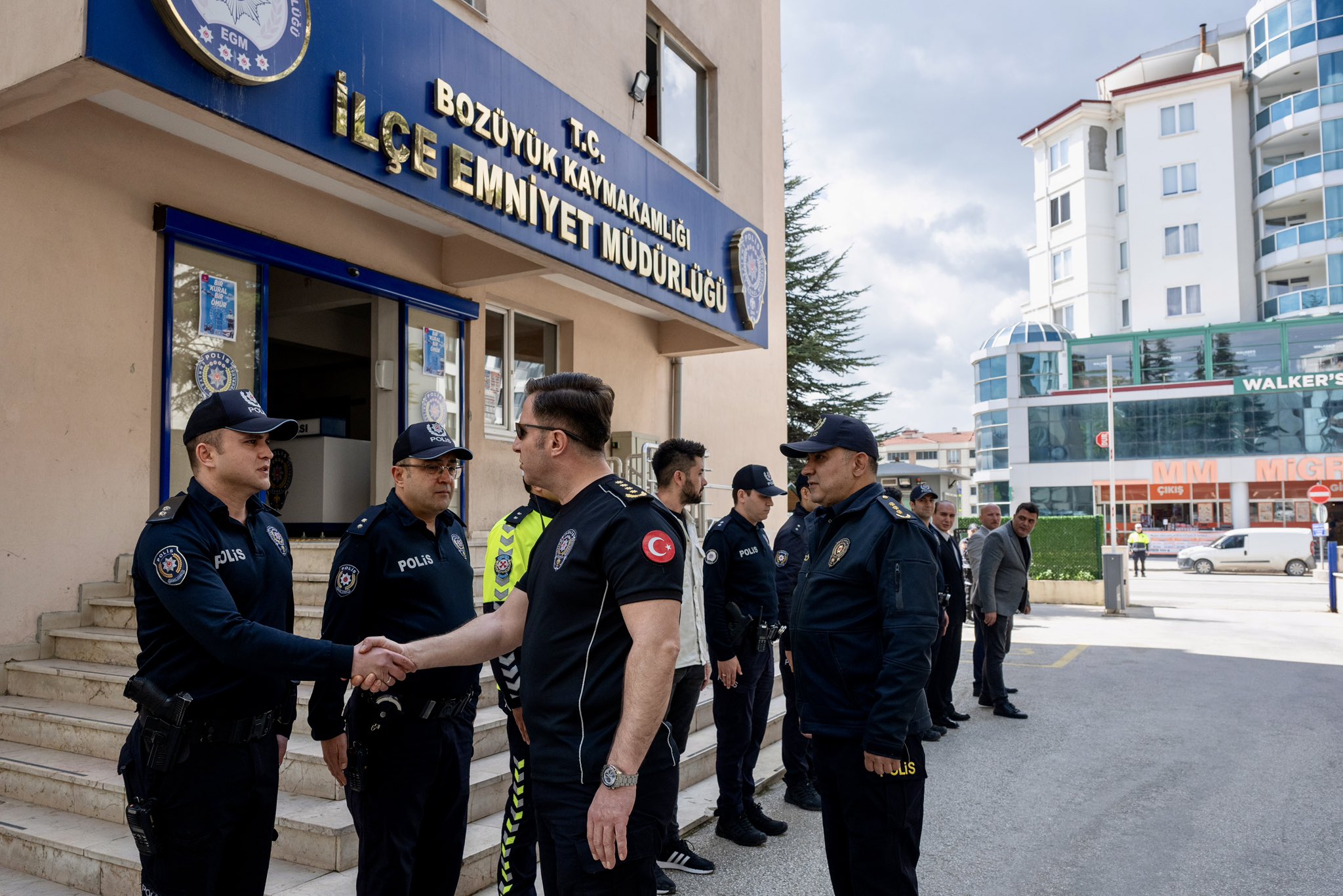 mudur-caglardan-ilce-emniyet-mudurlugune-ziyaret-2.jpg