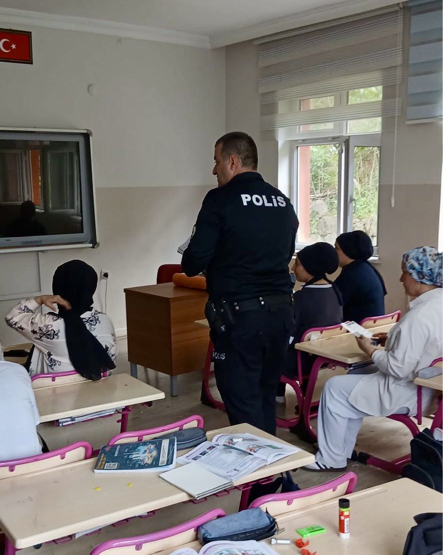 veliler-dolandiricilara-karsi-uyarildi.jpg