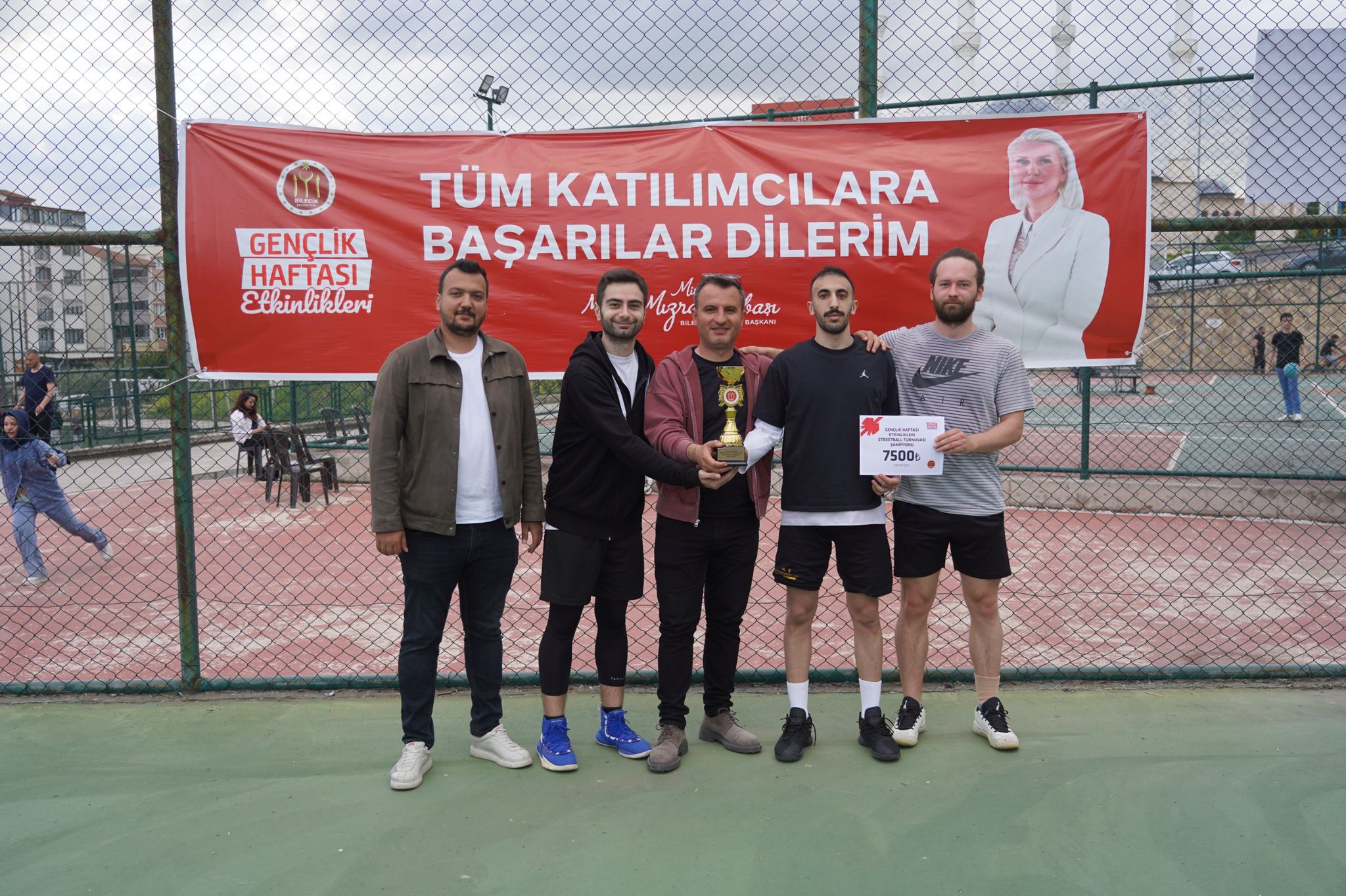 genclik2.jpg