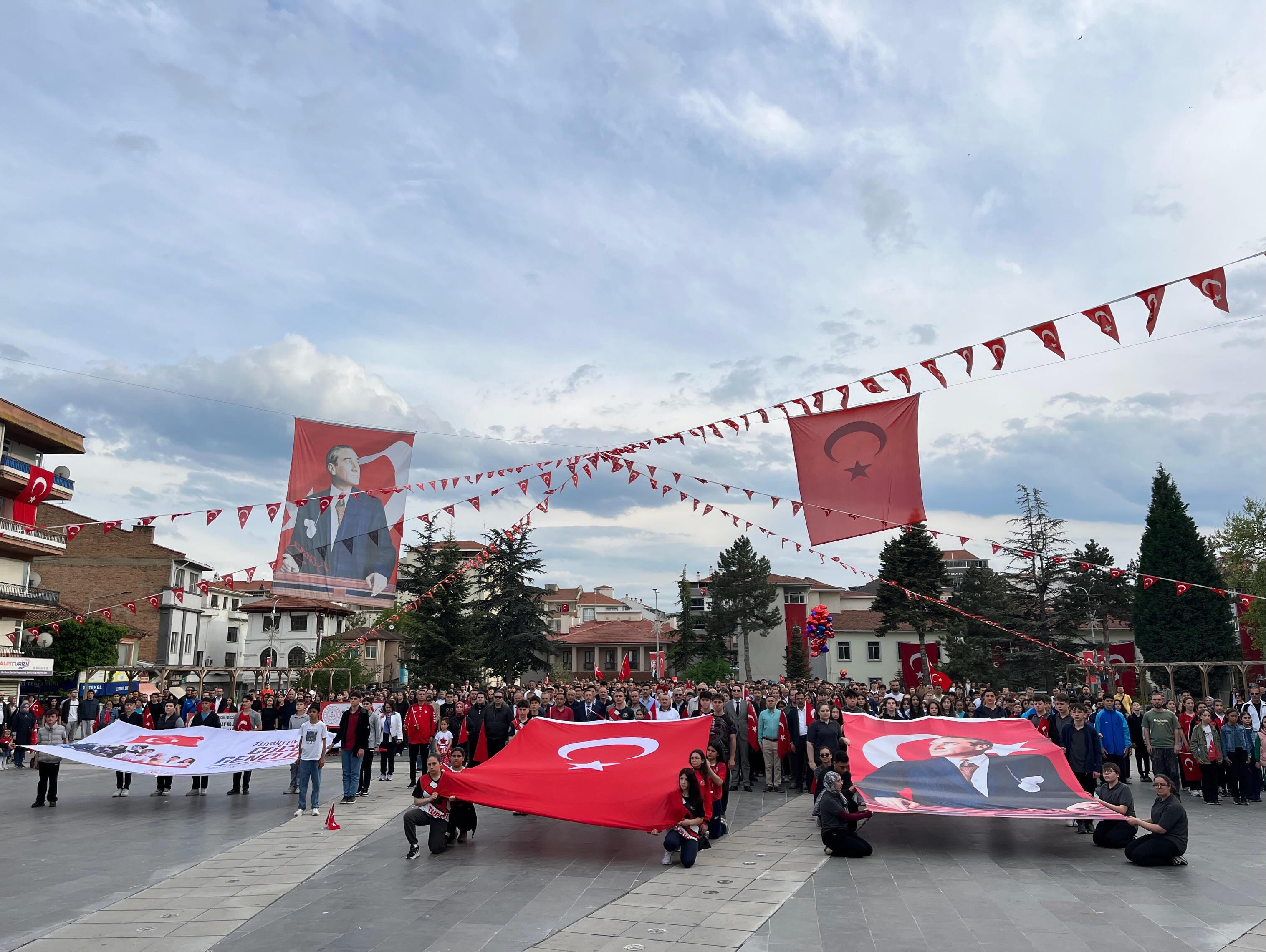 genclik2.jpg