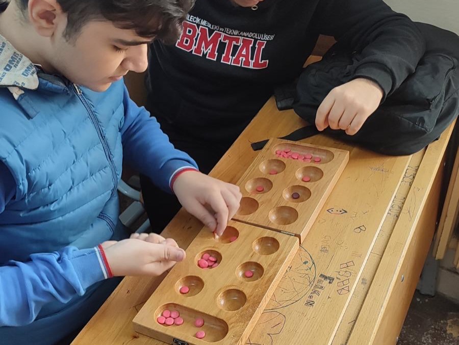 maarifin-kalbinde-marifetli-genclik-bilecikte2-jpg.jpeg