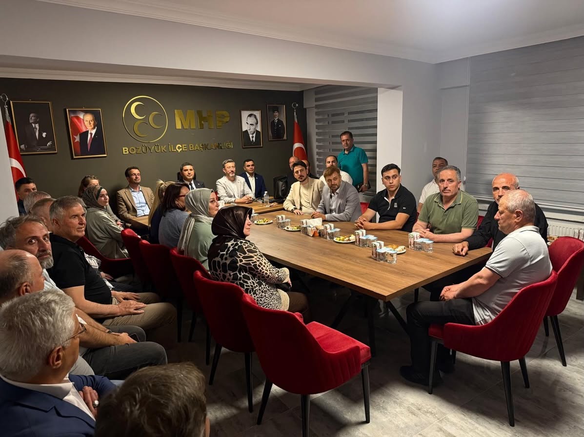 akp2.jpg