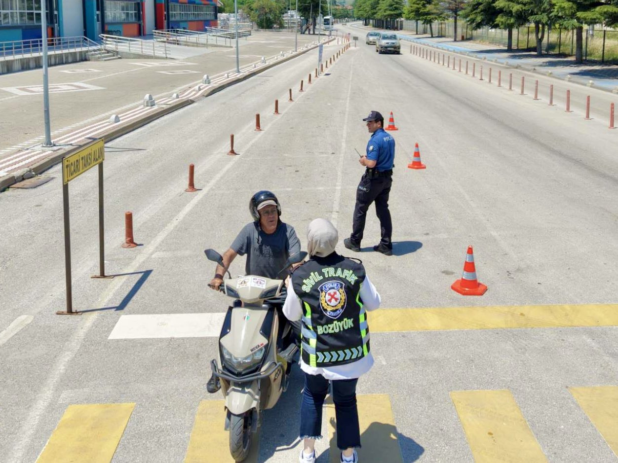 moto4.jpeg