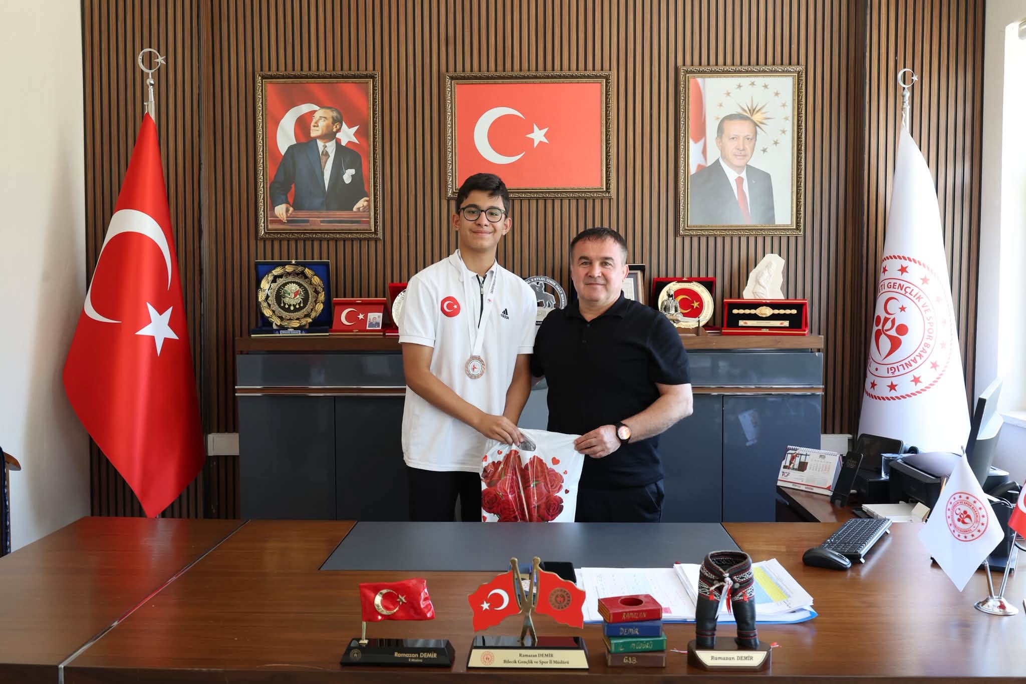 demir2.jpg