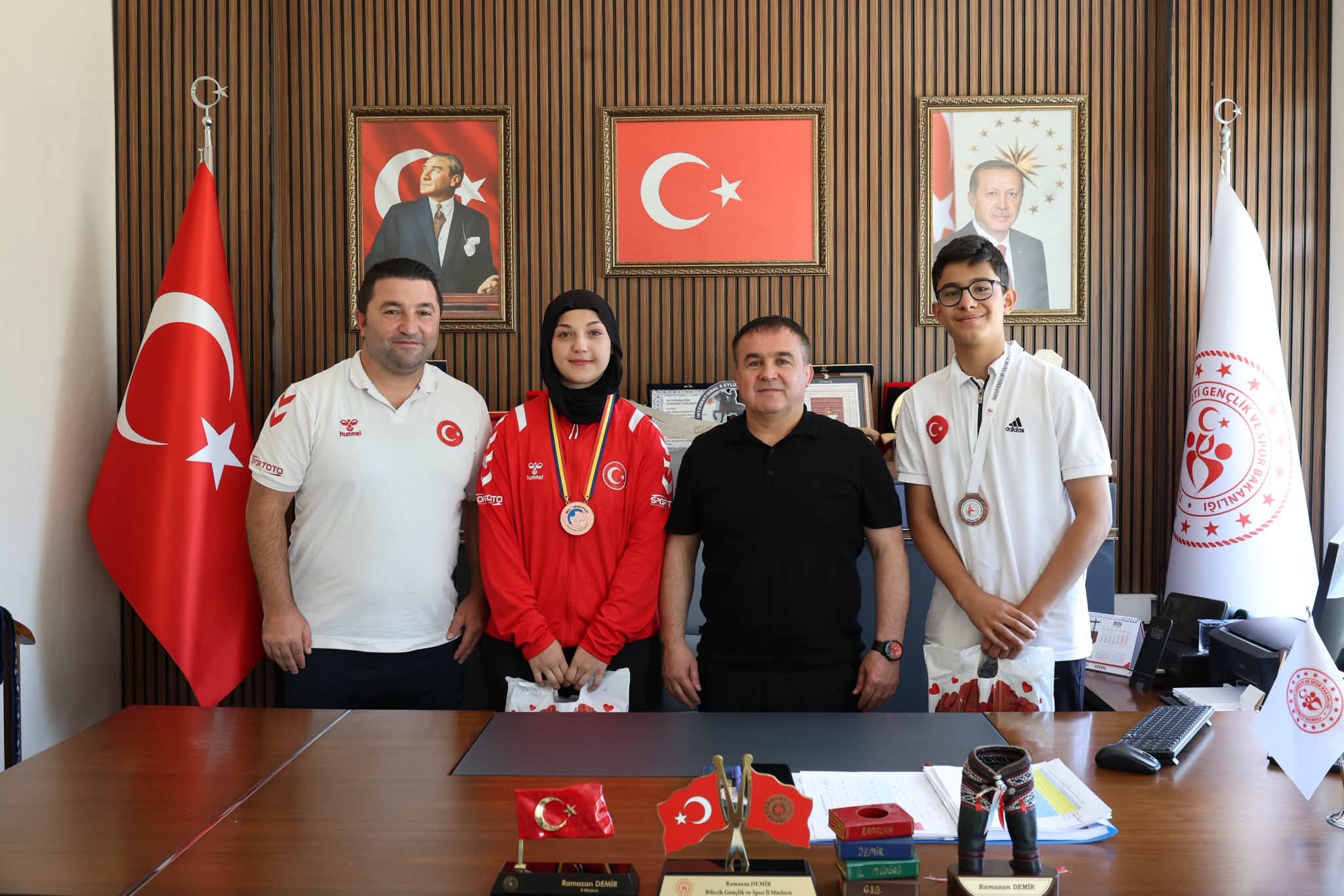 demir3.jpg