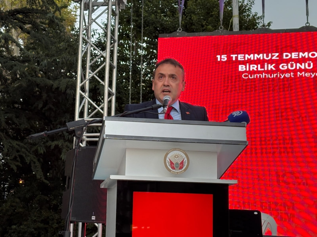 bilecik-haber-milletin-zaferi-bilecik-te-anildi-128225.jpg