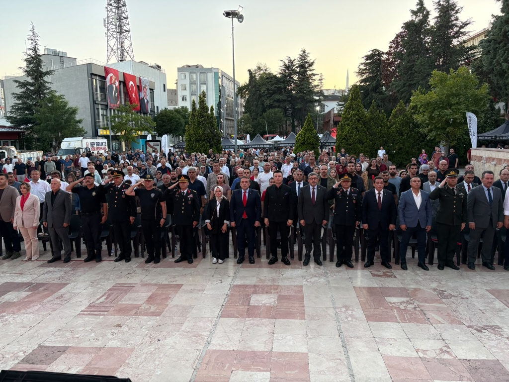 bilecik-haber-milletin-zaferi-bilecik-te-anildi-128230.jpg