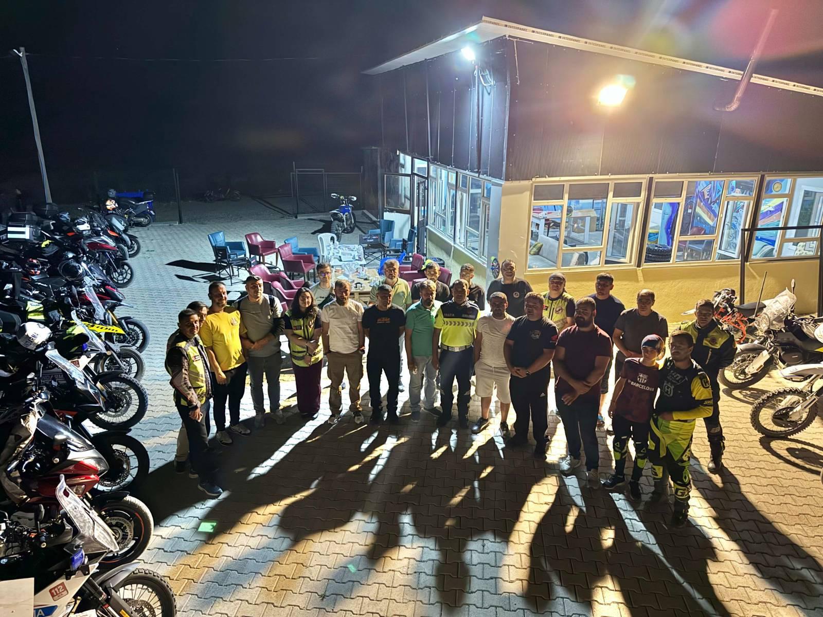 moto1.jpeg