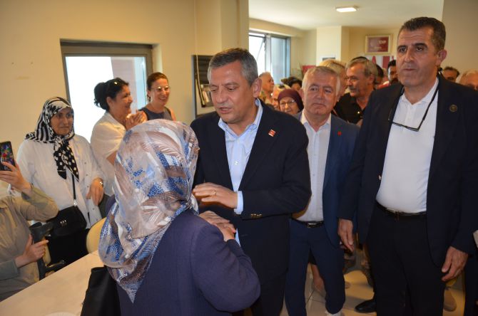 ozgur-ozel-bilecikte3.jpg