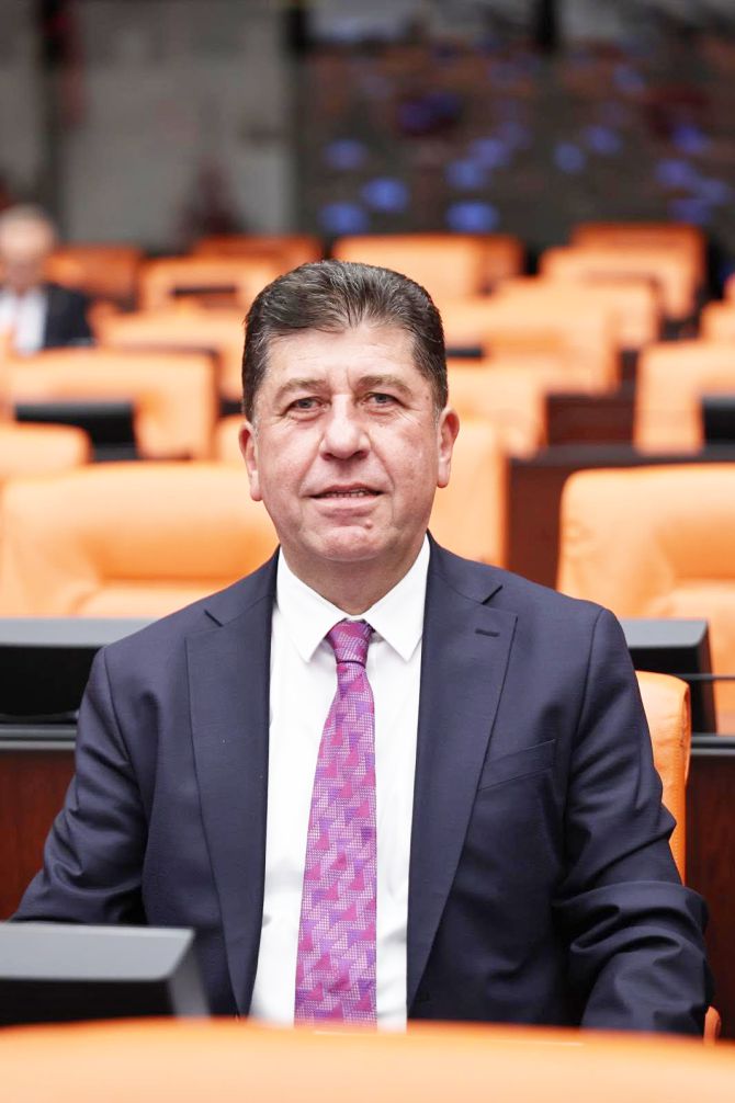 yasar-tuzun1.jpg